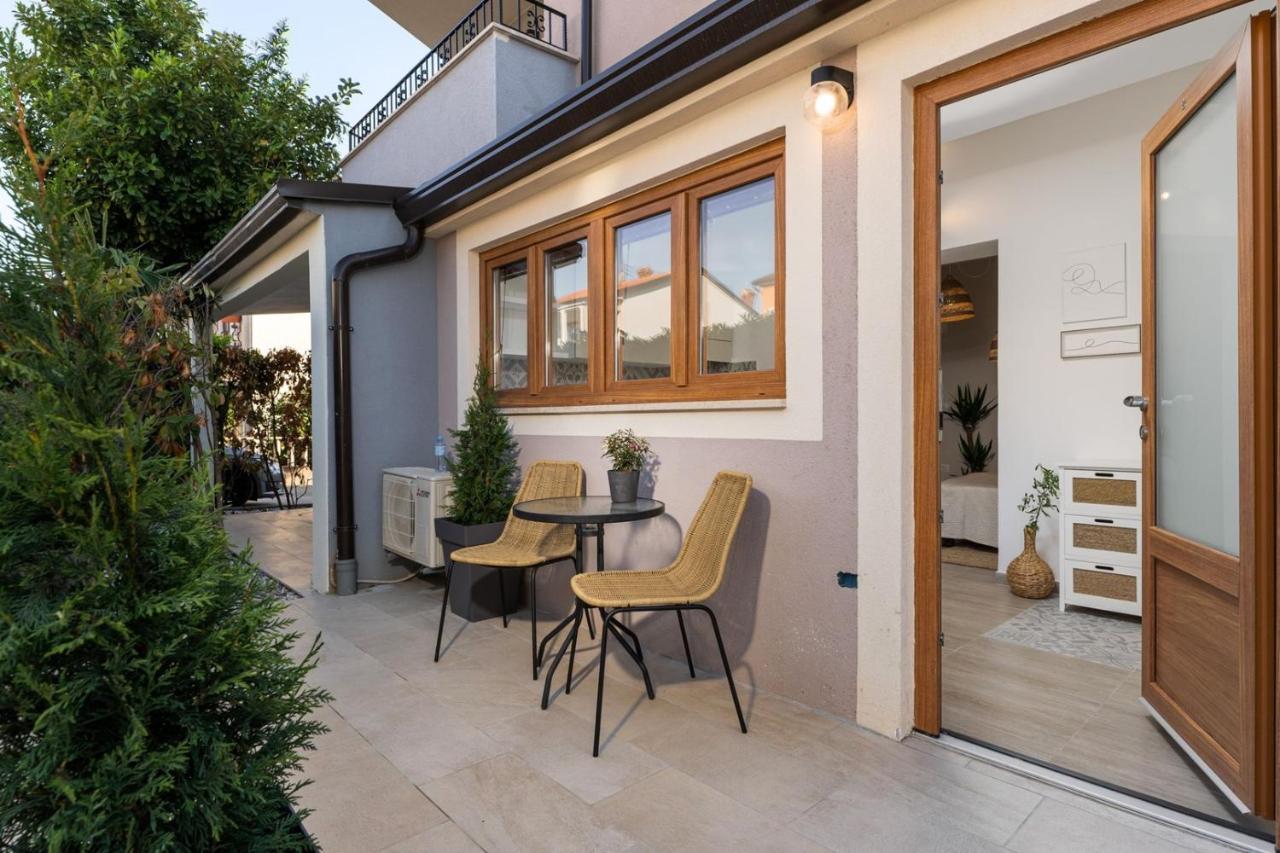 Apartments Alloro By Seeadria Agency Novigrad  Exterior photo